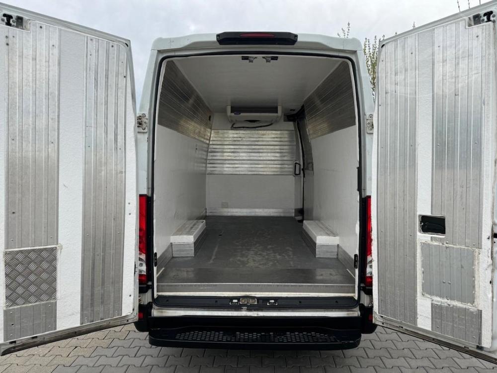 Iveco Daily chlak  35S16 2,3HPT