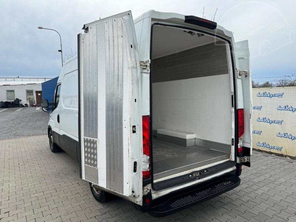 Iveco Daily chlak  35S16 2,3HPT