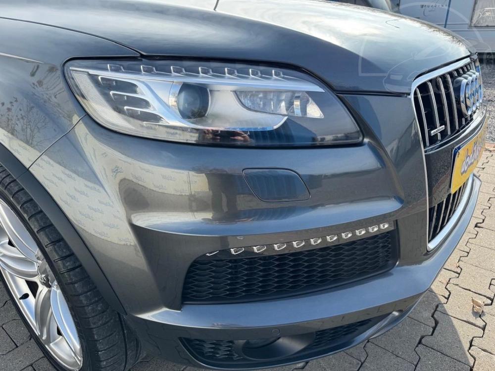 Audi Q7 3.0 TDI S-Line