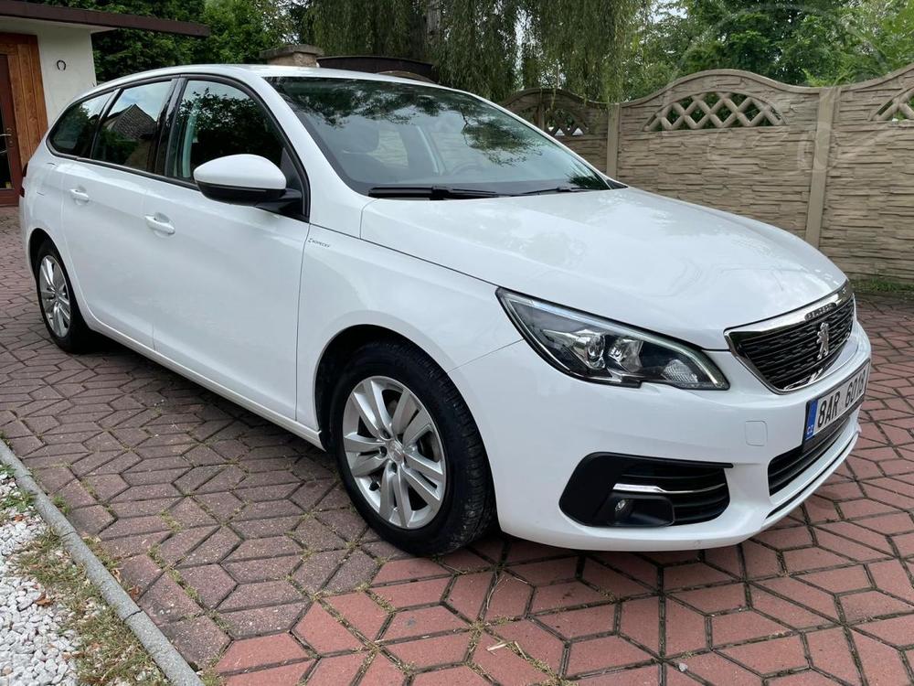 Peugeot 308 1.5 Bluehdi 1. MAJITEL R DPH