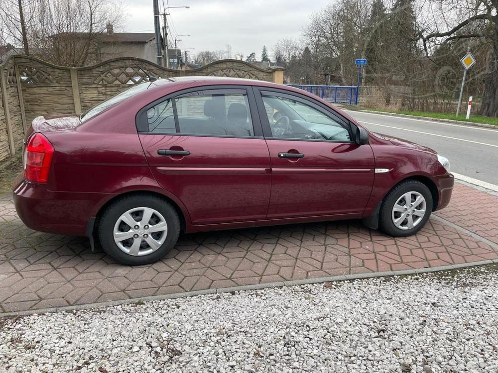 Hyundai Accent 1.4 GAROVNO R po 1.MAJITEL