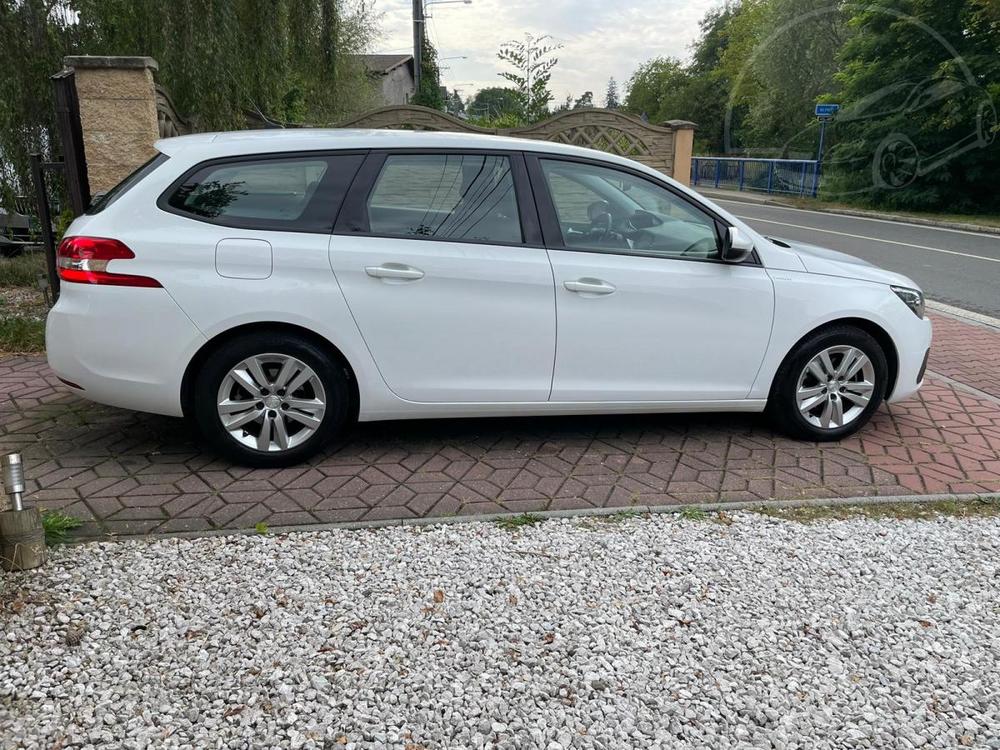 Peugeot 308 1.5 Bluehdi 1. MAJITEL R DPH