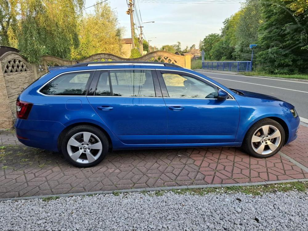 koda Octavia 1.6STYLE 1.MAJITEL R NEBOURN