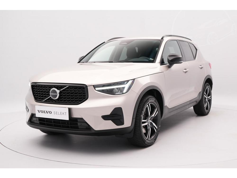 Volvo XC40 B3 DARK PLUS AUT