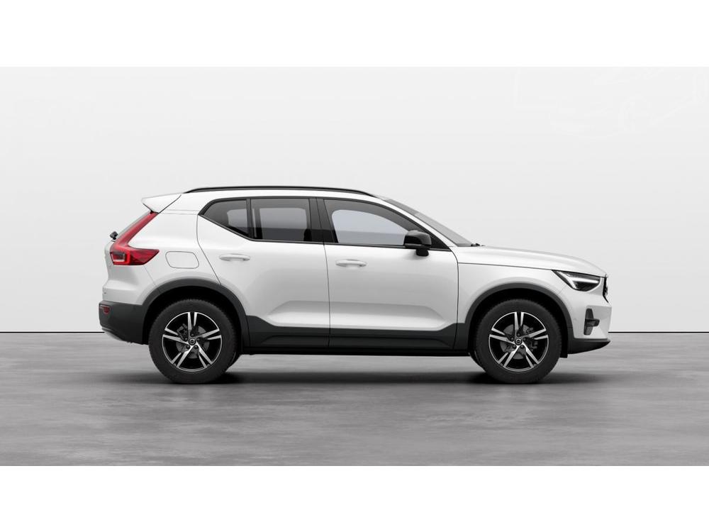 Volvo XC40 B3 AUT DARK PLUS