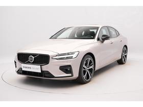 Volvo S60 B5 AWD ULTIMATE DARK AUT 1.maj