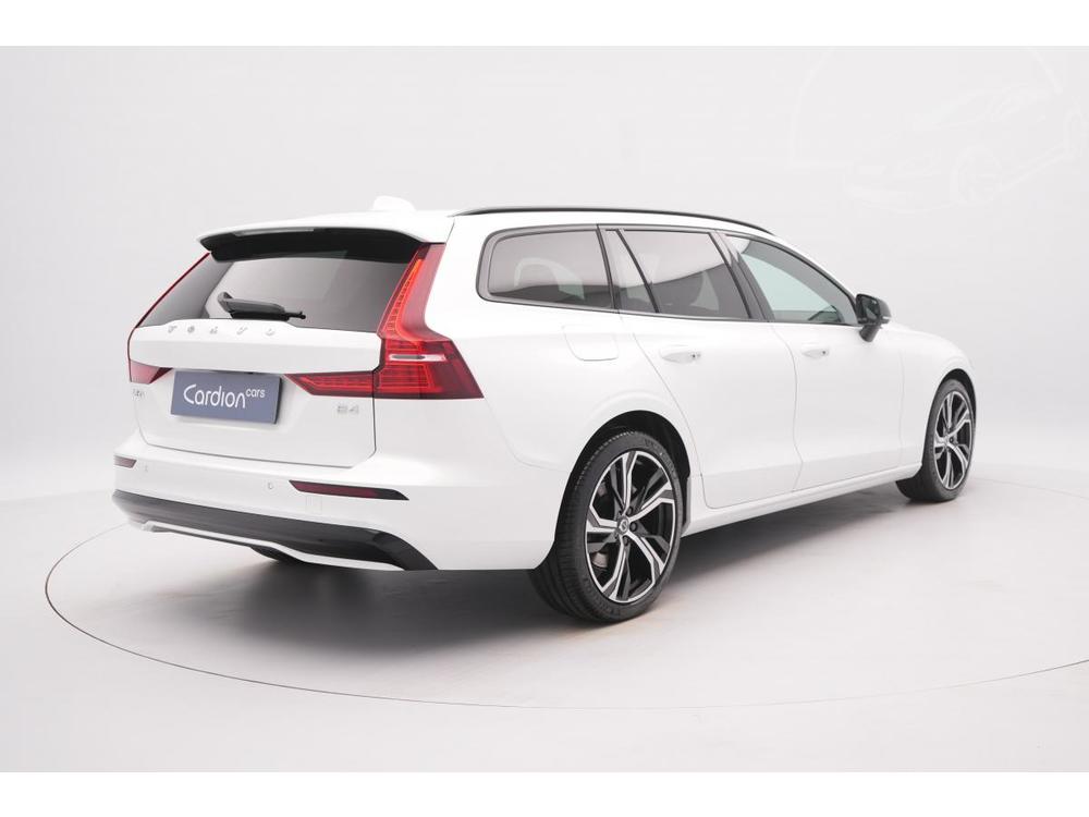 Volvo V60 B4 AUT DARK PLUS