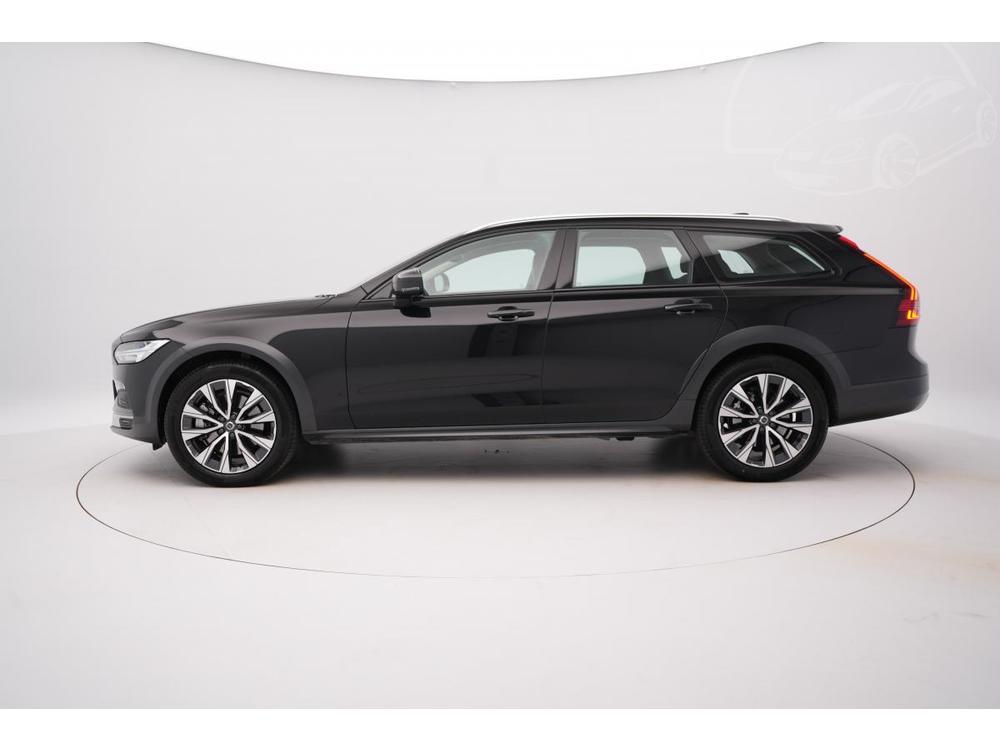 Volvo V90 CC B4 AWD PLUS AUT CZ 1.maj.