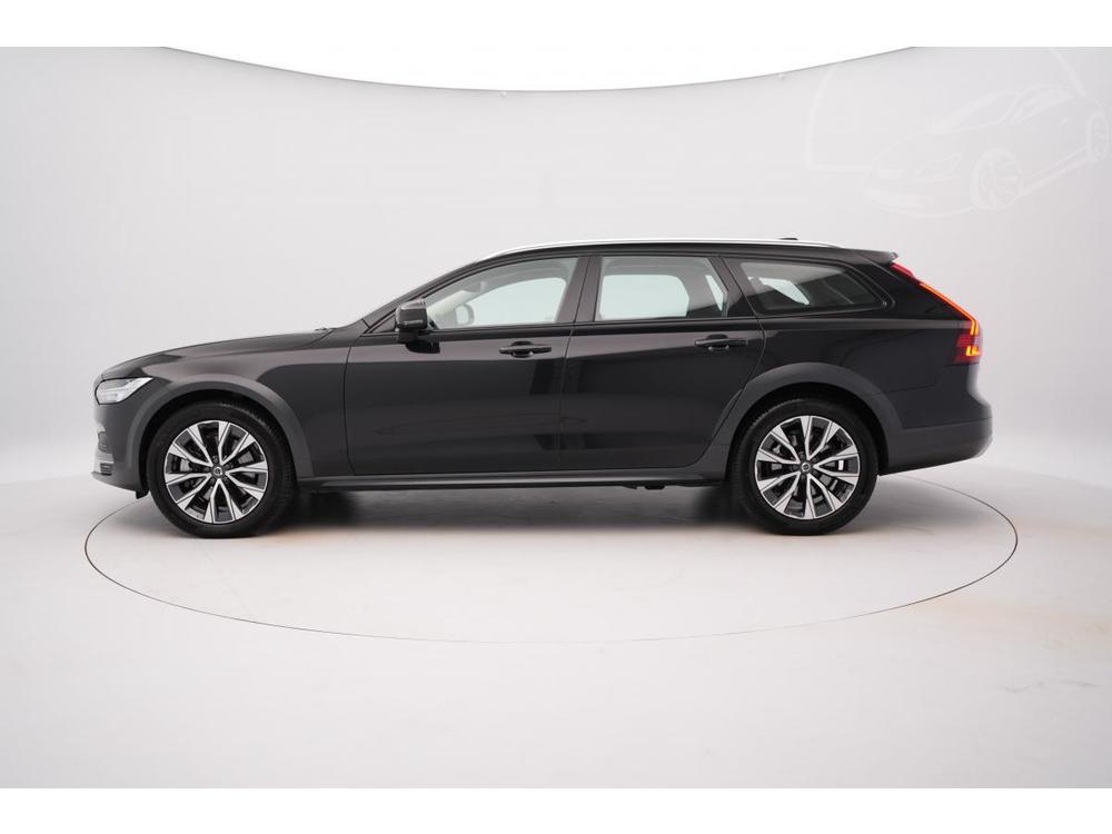 Volvo V90 CC B4 AWD PLUS AUT CZ 1.maj.