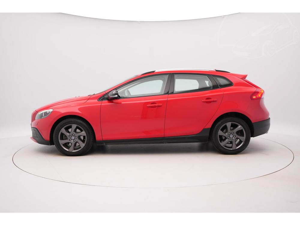 Volvo V40 CC D4 SUMMUM AUT REZERVACE