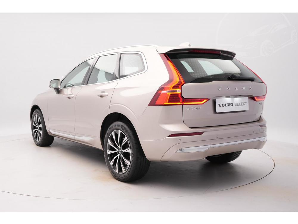 Volvo XC60 B4 AWD PLUS BRIGHT AUT CZ