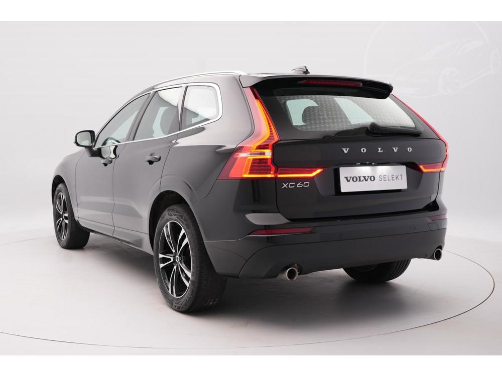 Volvo XC60 B4 MOMENTUM PRO AUT