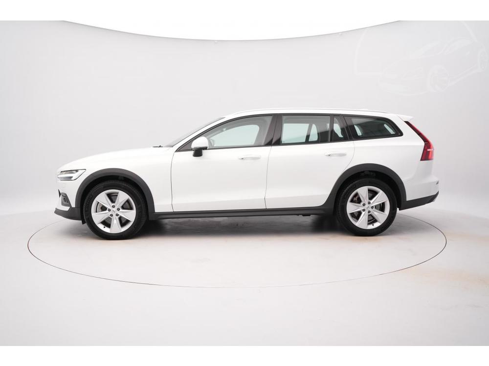 Volvo V60 CC B4 AWD AUT 1.maj.