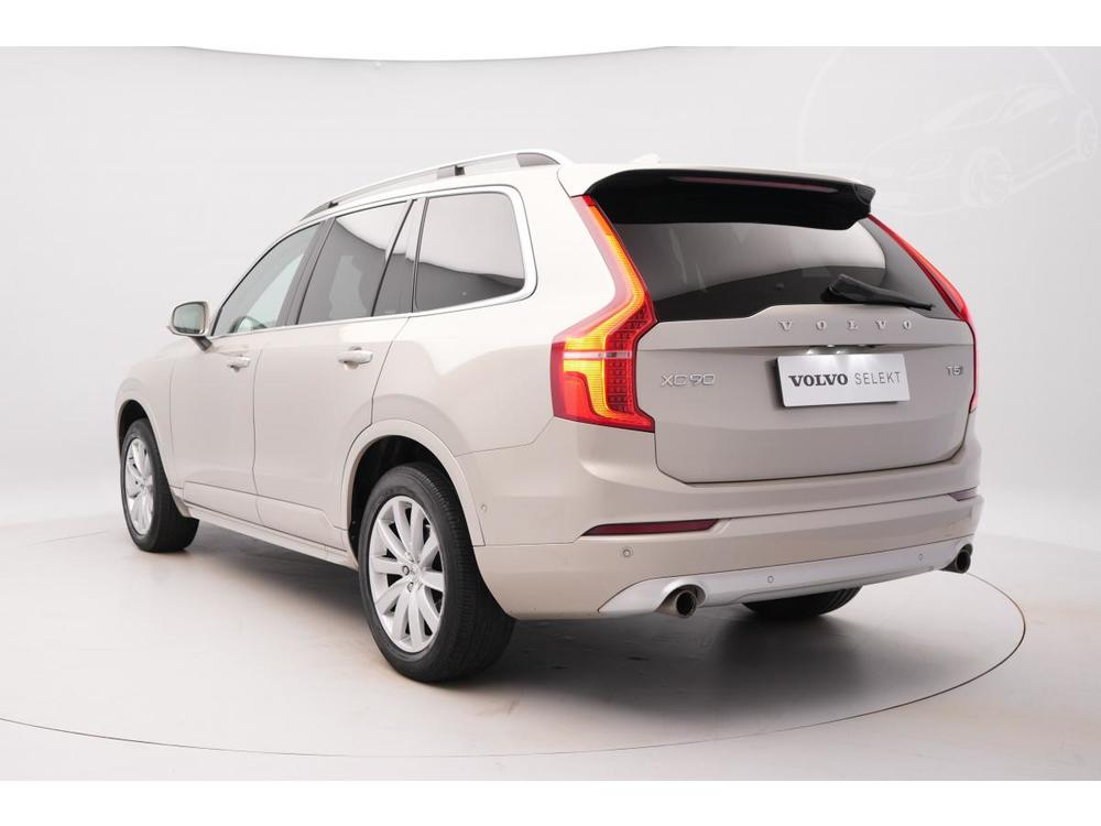 Volvo XC90 T5 MOMENTUM AWD