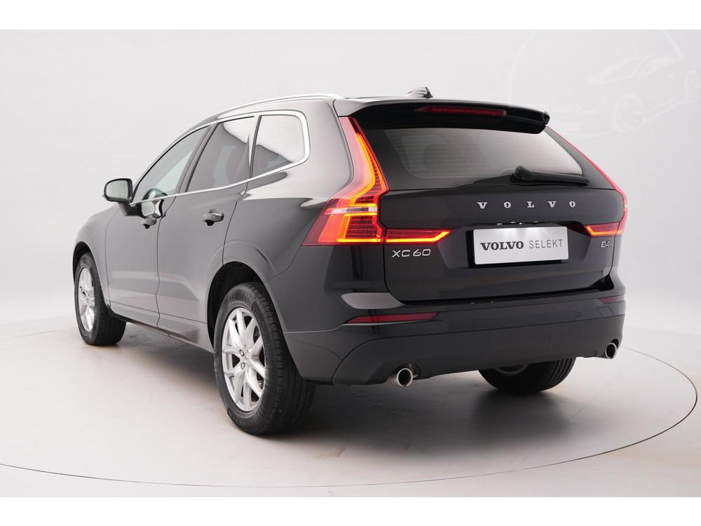 Volvo XC60 B4 AWD MOMENTUM PRO AUT