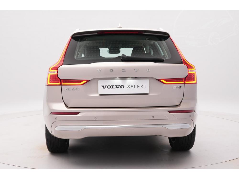 Volvo XC60 B4 AWD PLUS BRIGHT AUT CZ