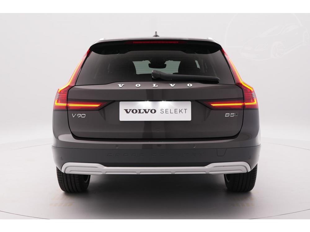 Volvo V90 CC B5 AWD ULTIMATE AUT 1.maj.