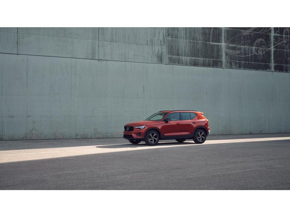 Volvo XC40 B4 AUT DARK PLUS