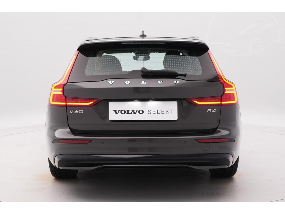 Volvo V60 B4 PLUS DARK AUT 1.maj.