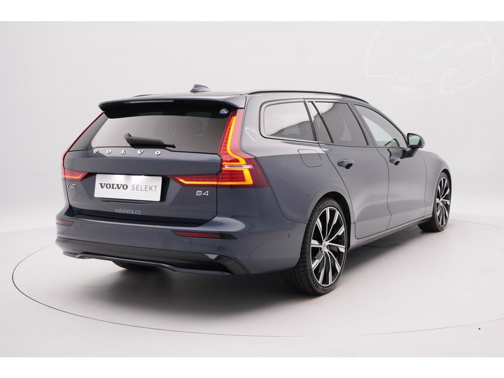 Volvo V60 B4 ULTIMATE DARK AUT REZERVACE