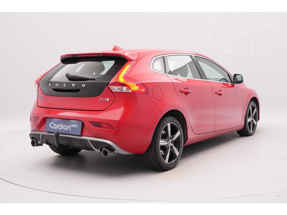 Volvo V40 D4 R-DESIGN