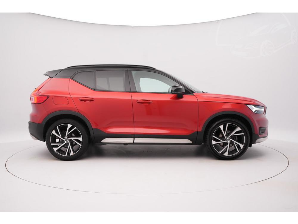 Volvo XC40 D3 R-DESIGN 1.maj.