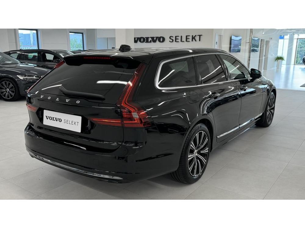 Volvo V90 T6 RECHARGE AWD MOMENTUM AUT