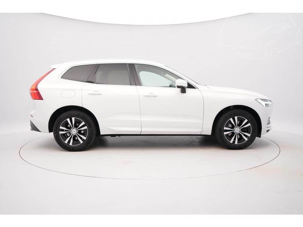 Volvo XC60 T4 MOMENTUM PRO 1.maj