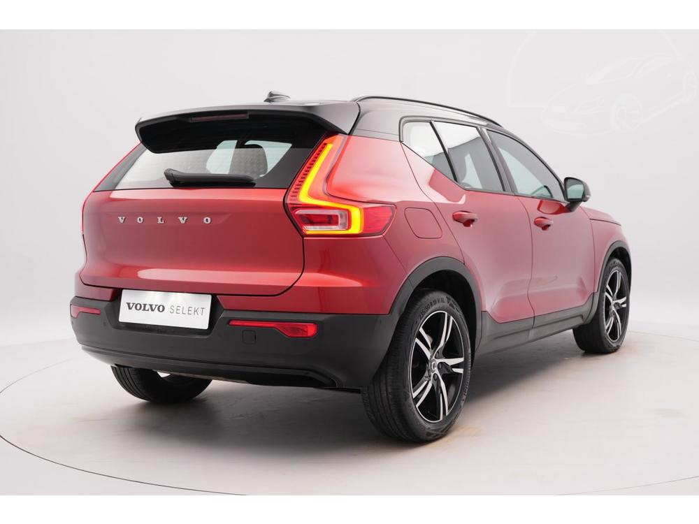 Volvo XC40 B5 AWD R-DESIGN AUT