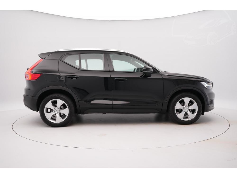 Volvo XC40 D3 MOMENTUM AUT