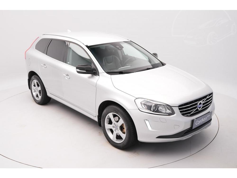 Volvo XC60 D4 AWD MOMENTUM    REZERVACE