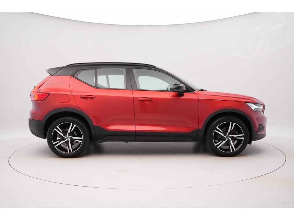 Volvo XC40 B5 AWD R-DESIGN AUT