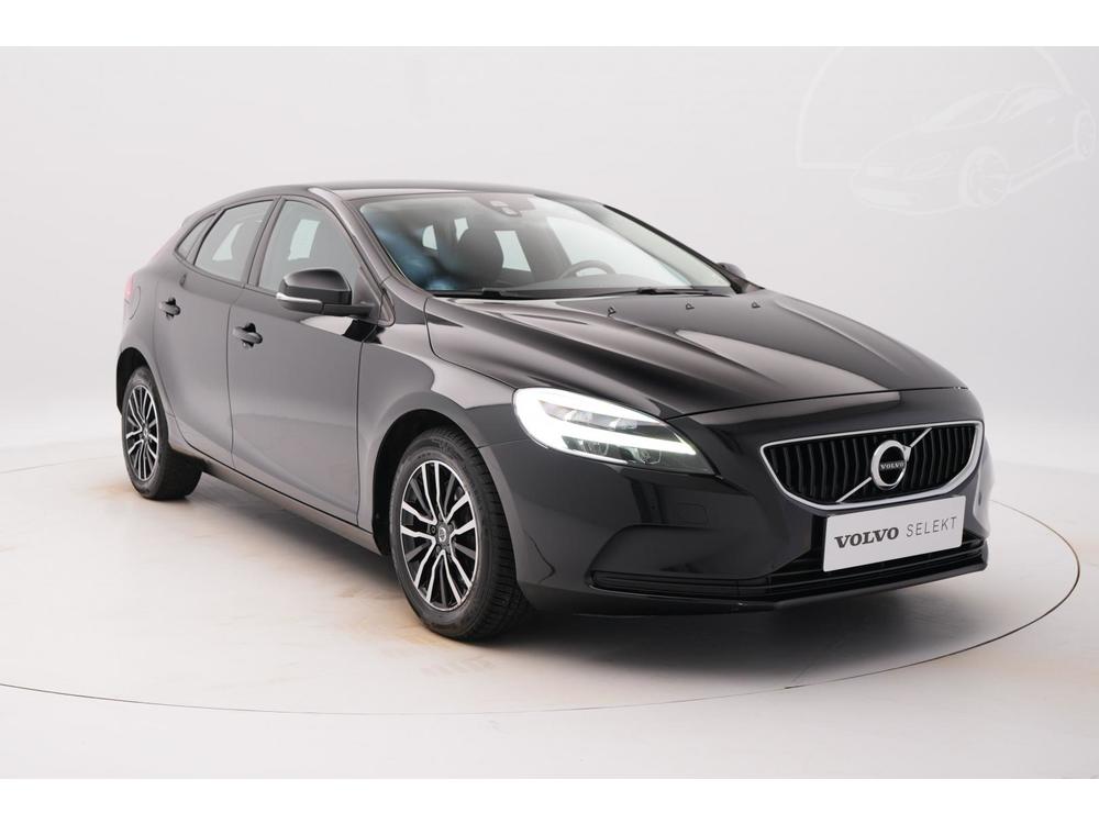 Volvo V40 T2 MOMENTUM AUT 1.maj CZ