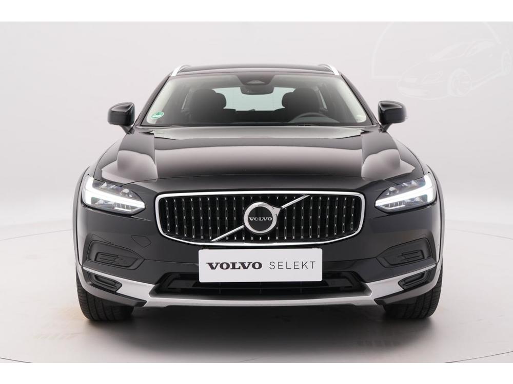 Volvo V90 CC B4 AWD PLUS AUT CZ 1.maj.