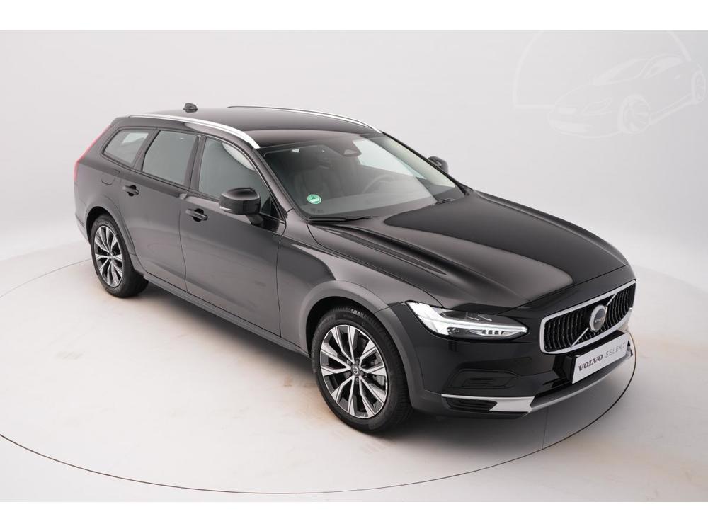 Volvo V90 CC B4 AWD PLUS AUT CZ 1.maj.