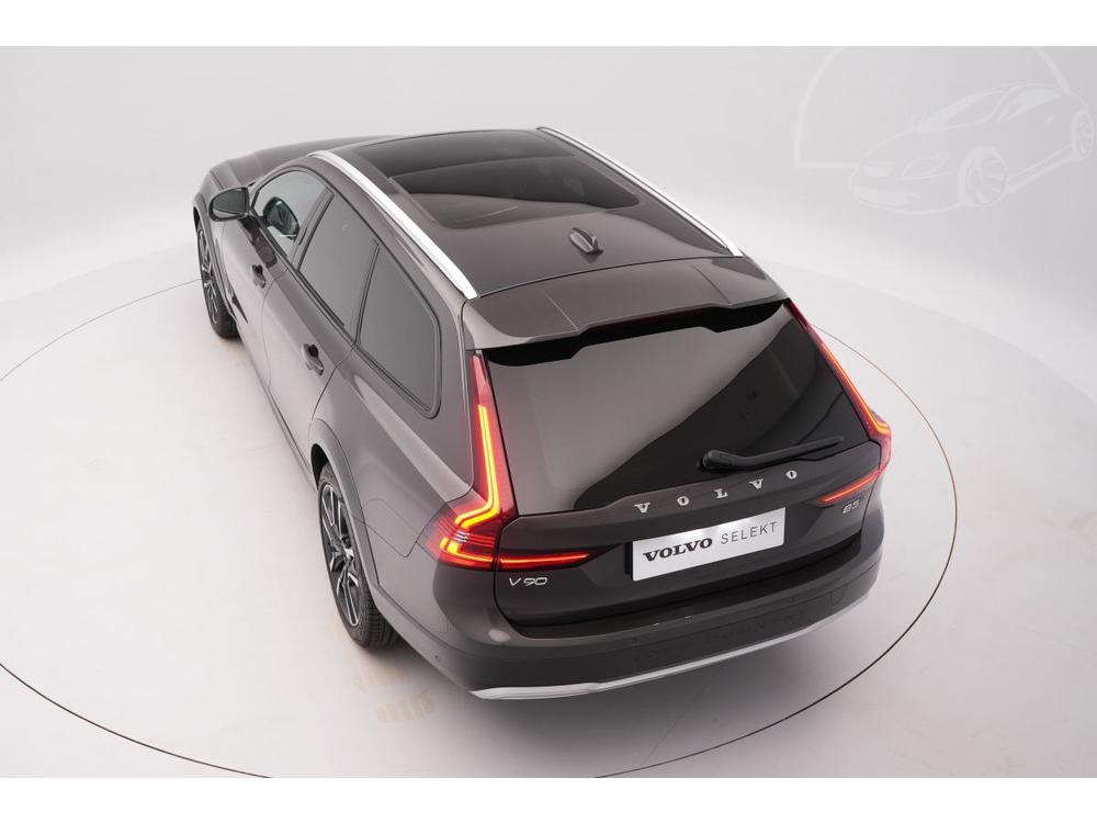 Volvo V90 CC B5 AWD ULTIMATE AUT 1.maj.