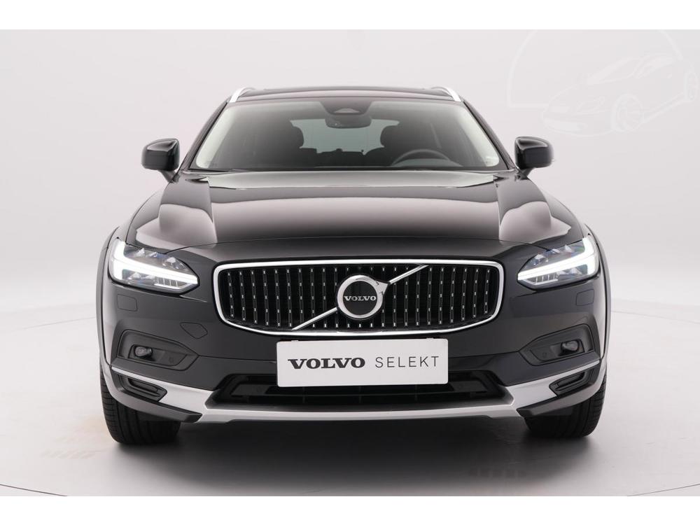 Volvo V90 CC B4 AWD PLUS AUT 1.maj.