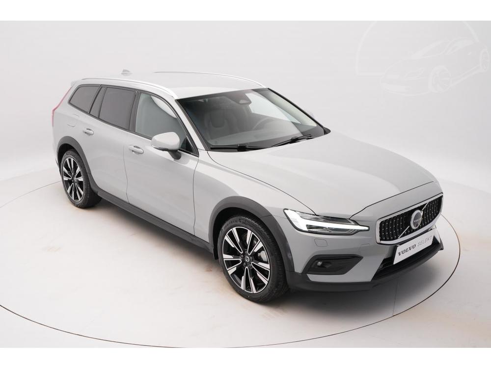 Volvo V60 CC B5 AWD PLUS BRIGHT 1.maj