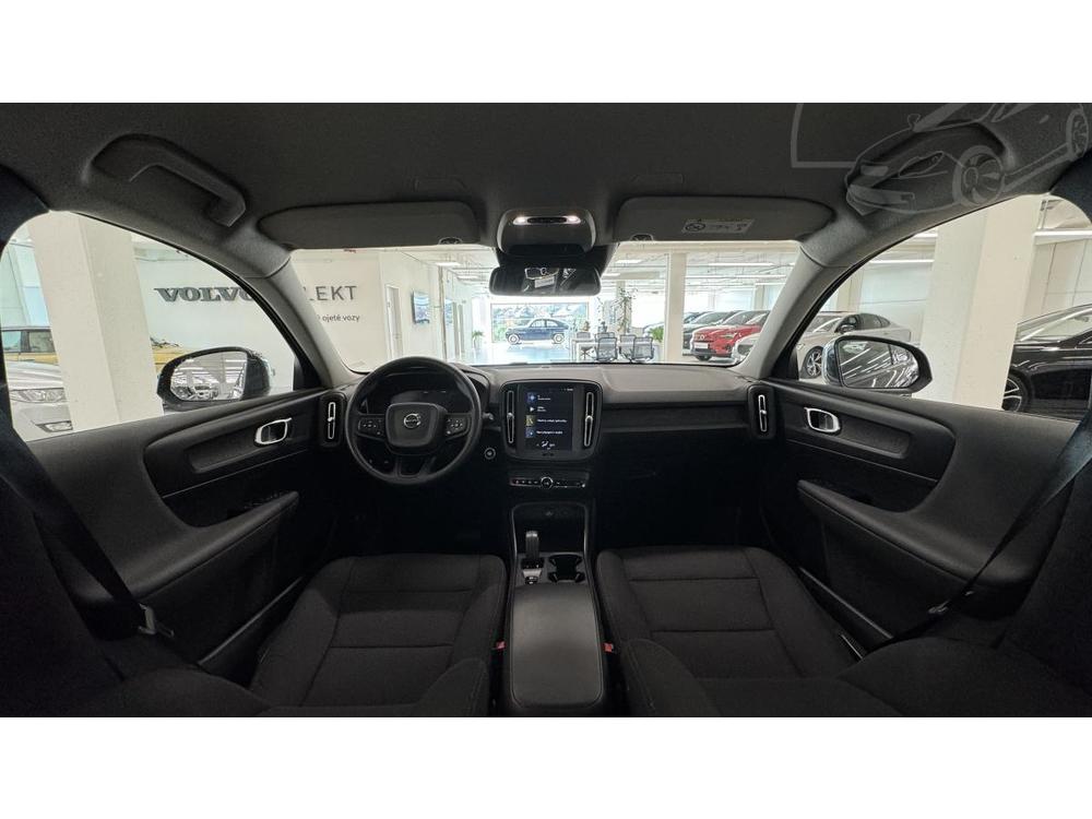 Volvo XC40 D3 MOMENTUM AUT