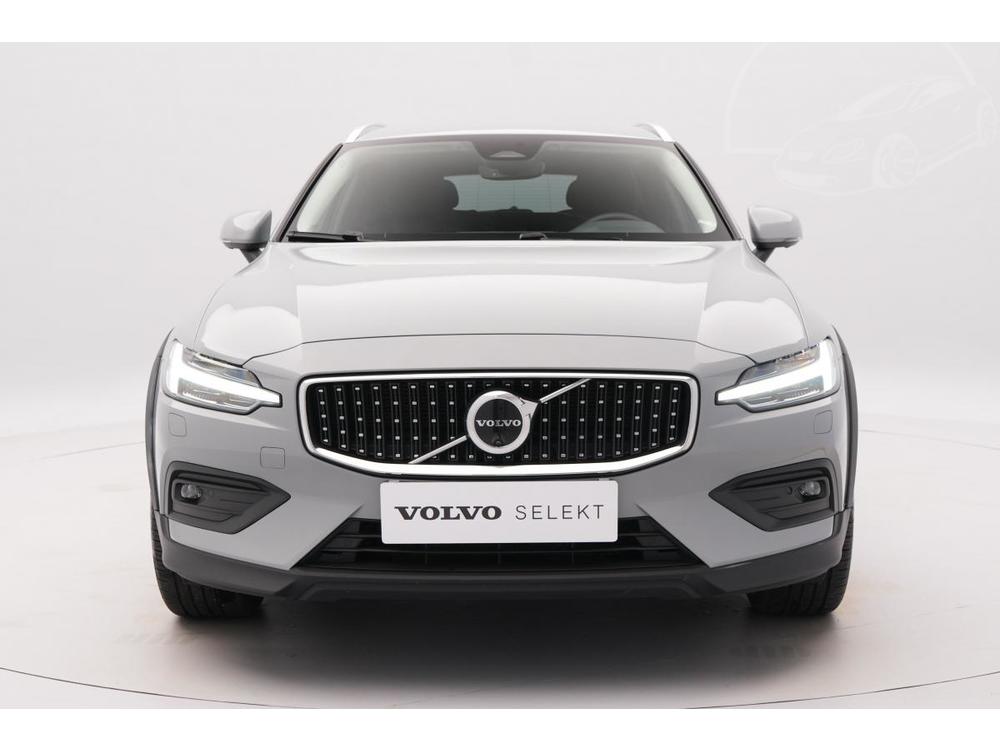 Volvo V60 CC B5 AWD PLUS BRIGHT 1.maj