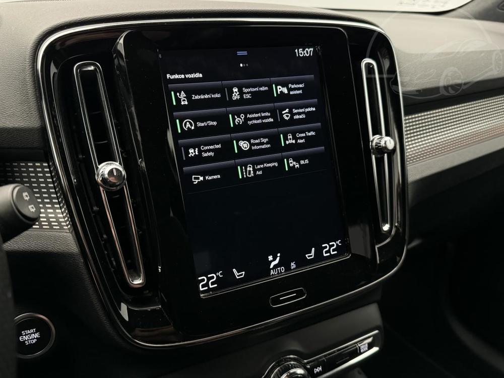 Volvo XC40 D3 R-DESIGN NAV