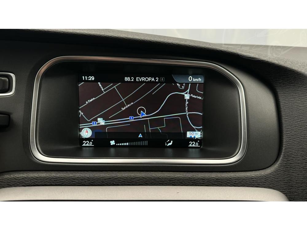 Volvo V40 D2 KINETIC NAVIGACE