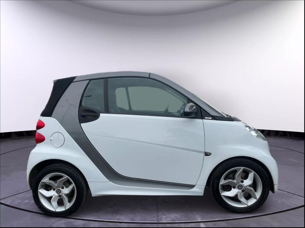 Smart Fortwo 1,0 62kW/CABRIO/1.MAJITEL/DPH