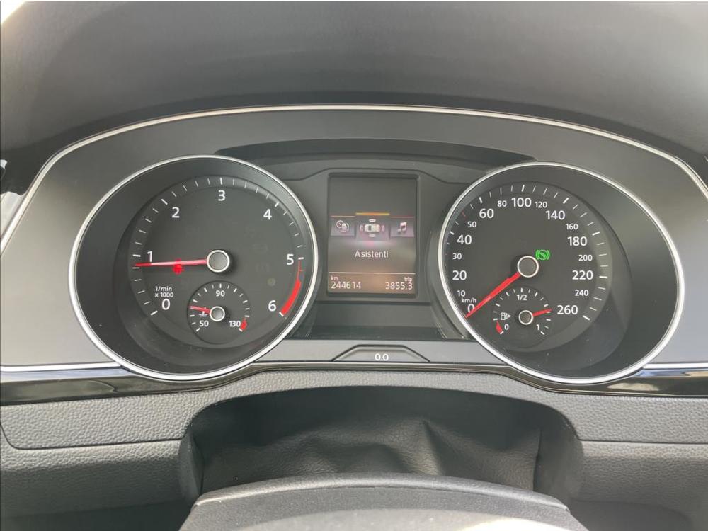 Volkswagen Passat 2,0 BiTDI 176kW 4MOT DSG Highl