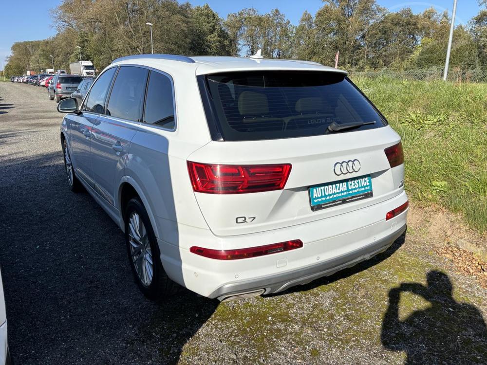 Audi Q7 3.0TDI 7MIST VADA MOTORU