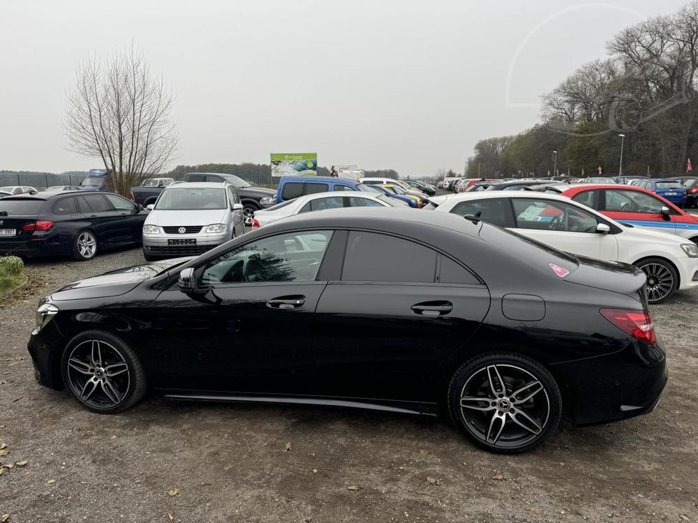 Mercedes-Benz CLA 200 AMG