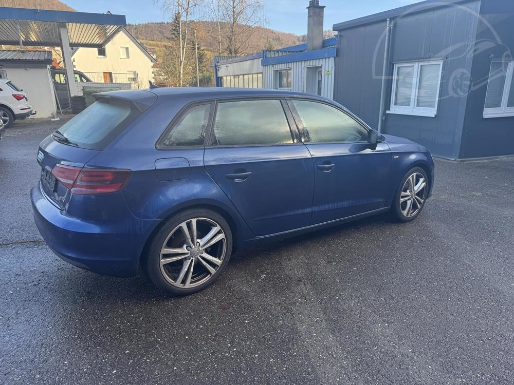 Audi A3 1.4 TFSI 3xS-LINE 90KW