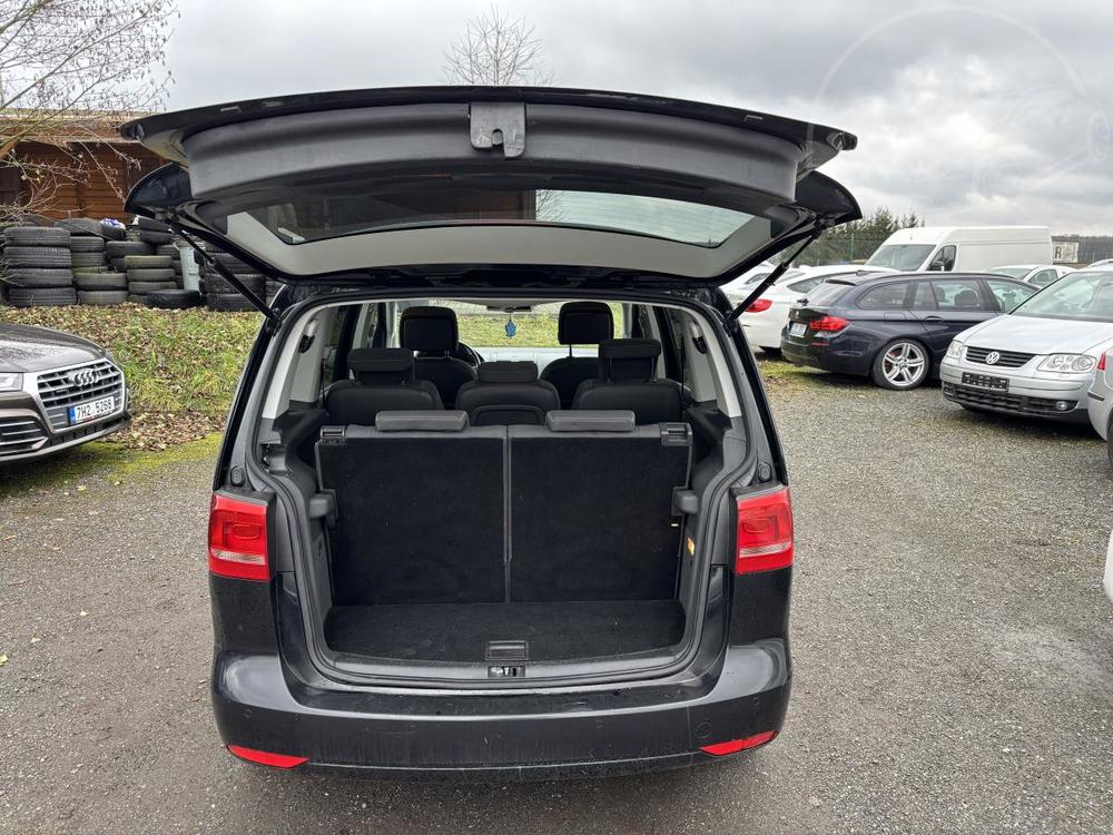 Volkswagen Touran 2.0 TDI MATCH  7 MIST