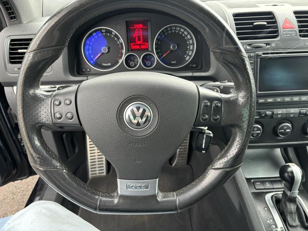 Volkswagen Golf 2.0 GTI