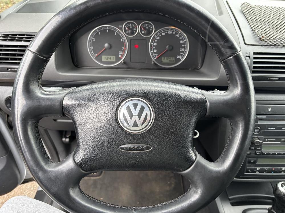 Volkswagen Sharan 2.8I VR6